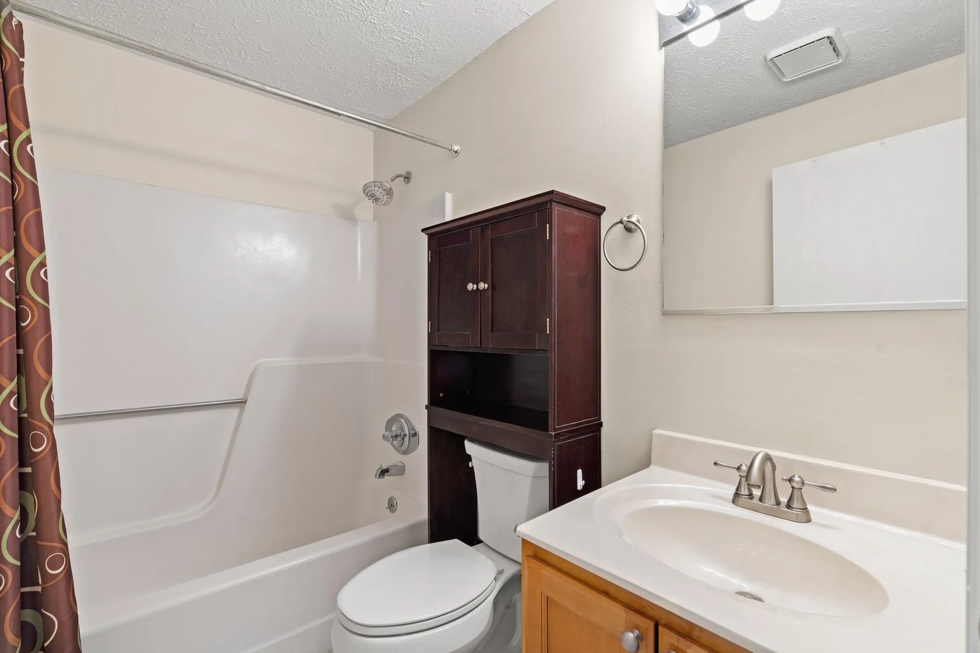 555 Calef Road Manchester NH 03103