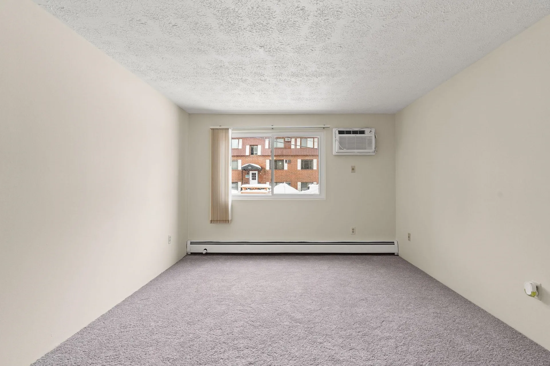 555 Calef Road Manchester NH 03103