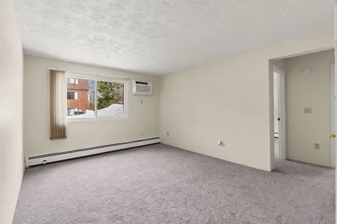 555 Calef Road Manchester NH 03103