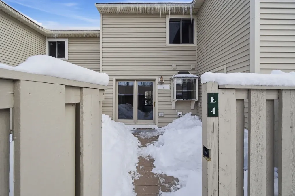 336 Intervale Road Gilford NH 03249