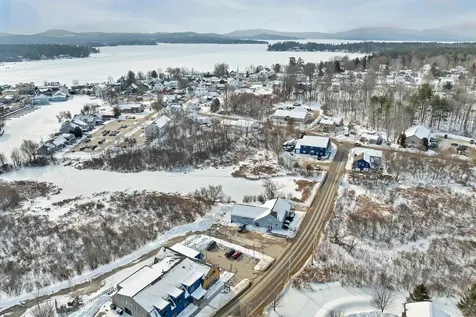 17 Bay Street Wolfeboro NH 03894