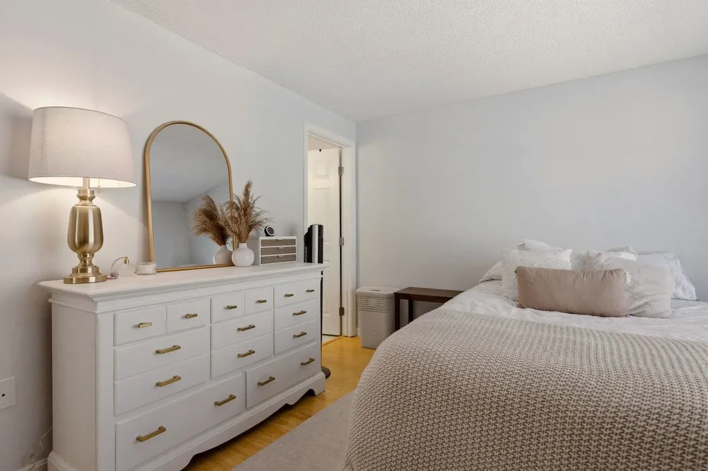 50 Brookside Drive Exeter NH 03833