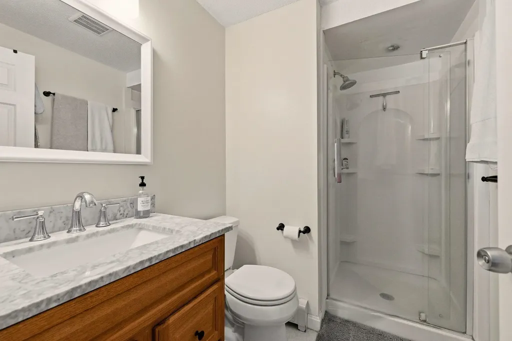 50 Brookside Drive Exeter NH 03833