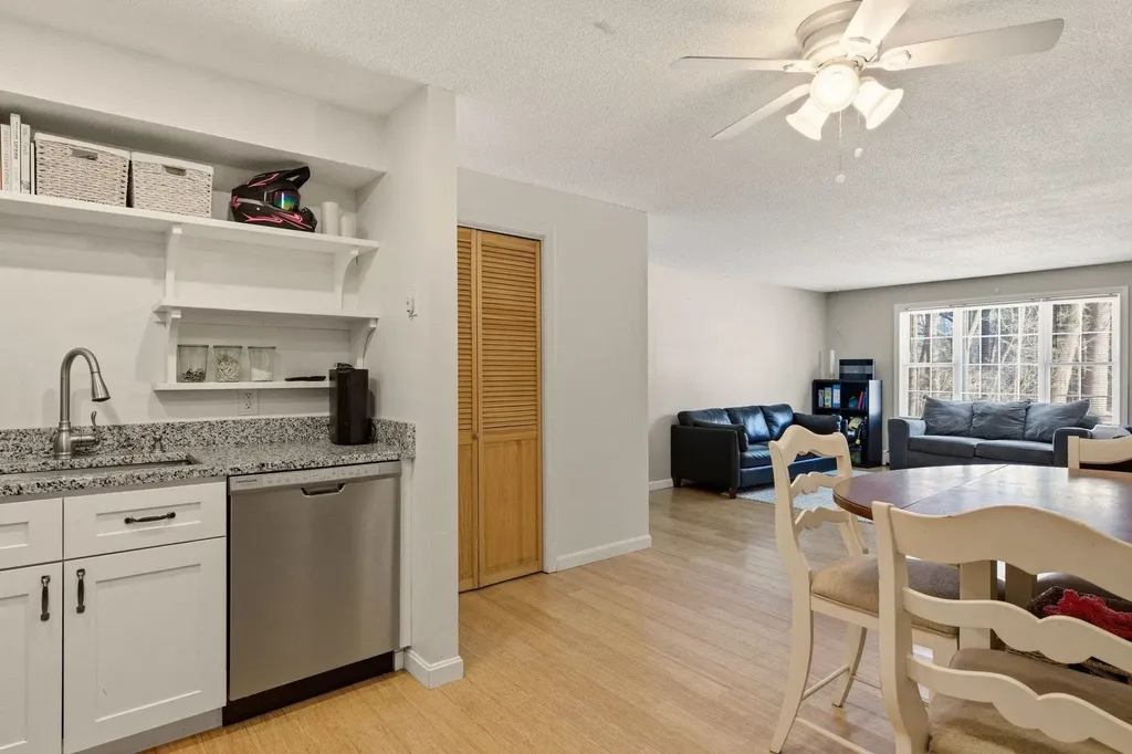 50 Brookside Drive Exeter NH 03833