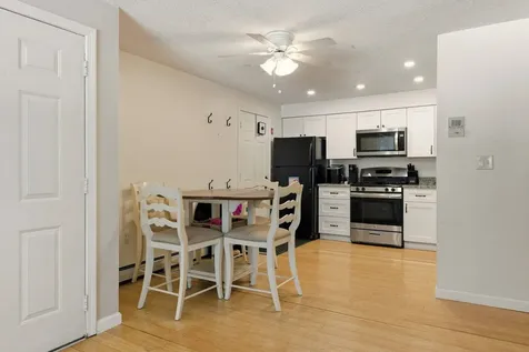 50 Brookside Drive Exeter NH 03833