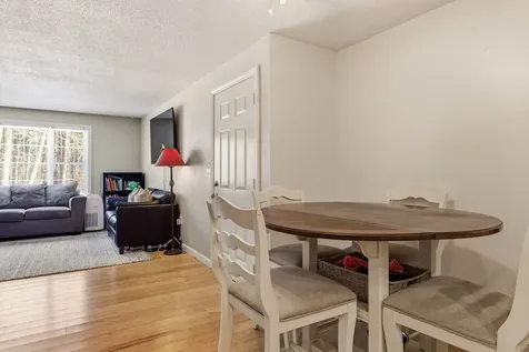 50 Brookside Drive Exeter NH 03833