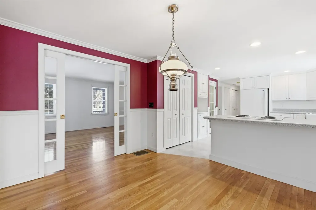 54 Wallingford Terrace Weare NH 03281