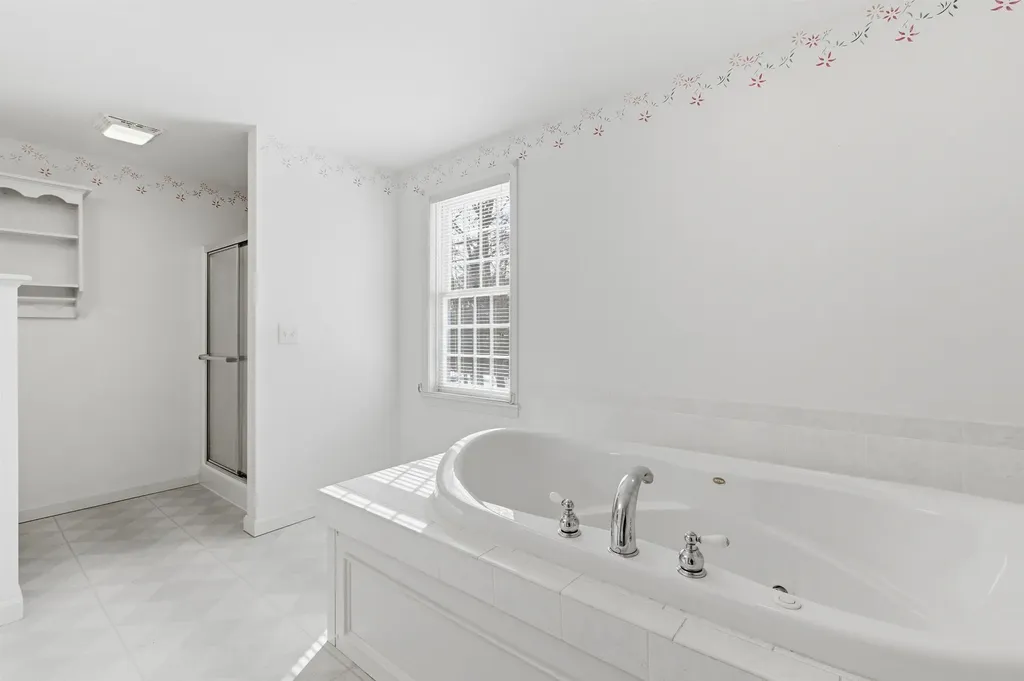 54 Wallingford Terrace Weare NH 03281