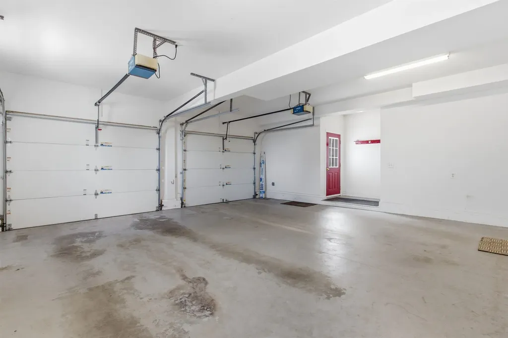 54 Wallingford Terrace Weare NH 03281