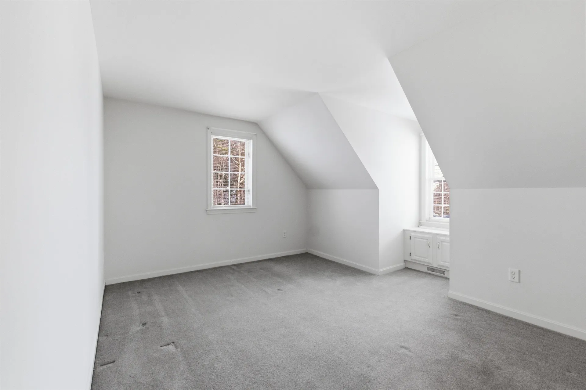 54 Wallingford Terrace Weare NH 03281