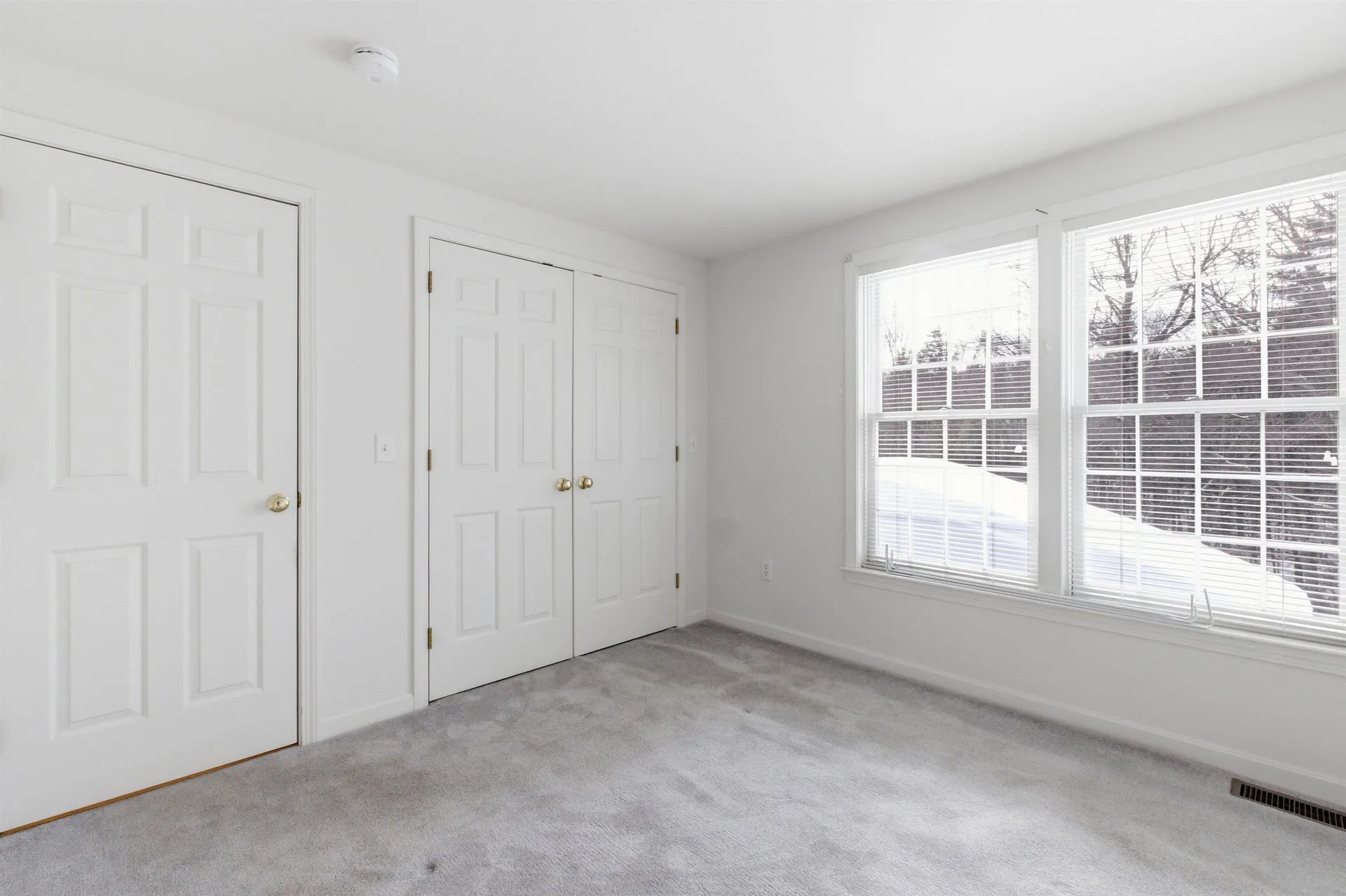 54 Wallingford Terrace Weare NH 03281