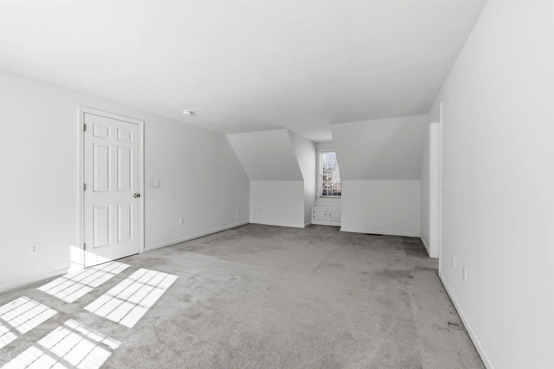 54 Wallingford Terrace Weare NH 03281