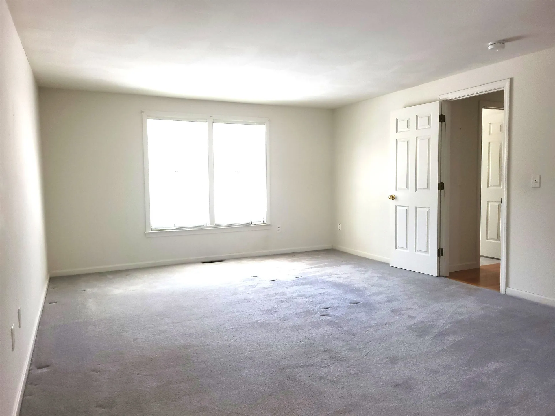 54 Wallingford Terrace Weare NH 03281