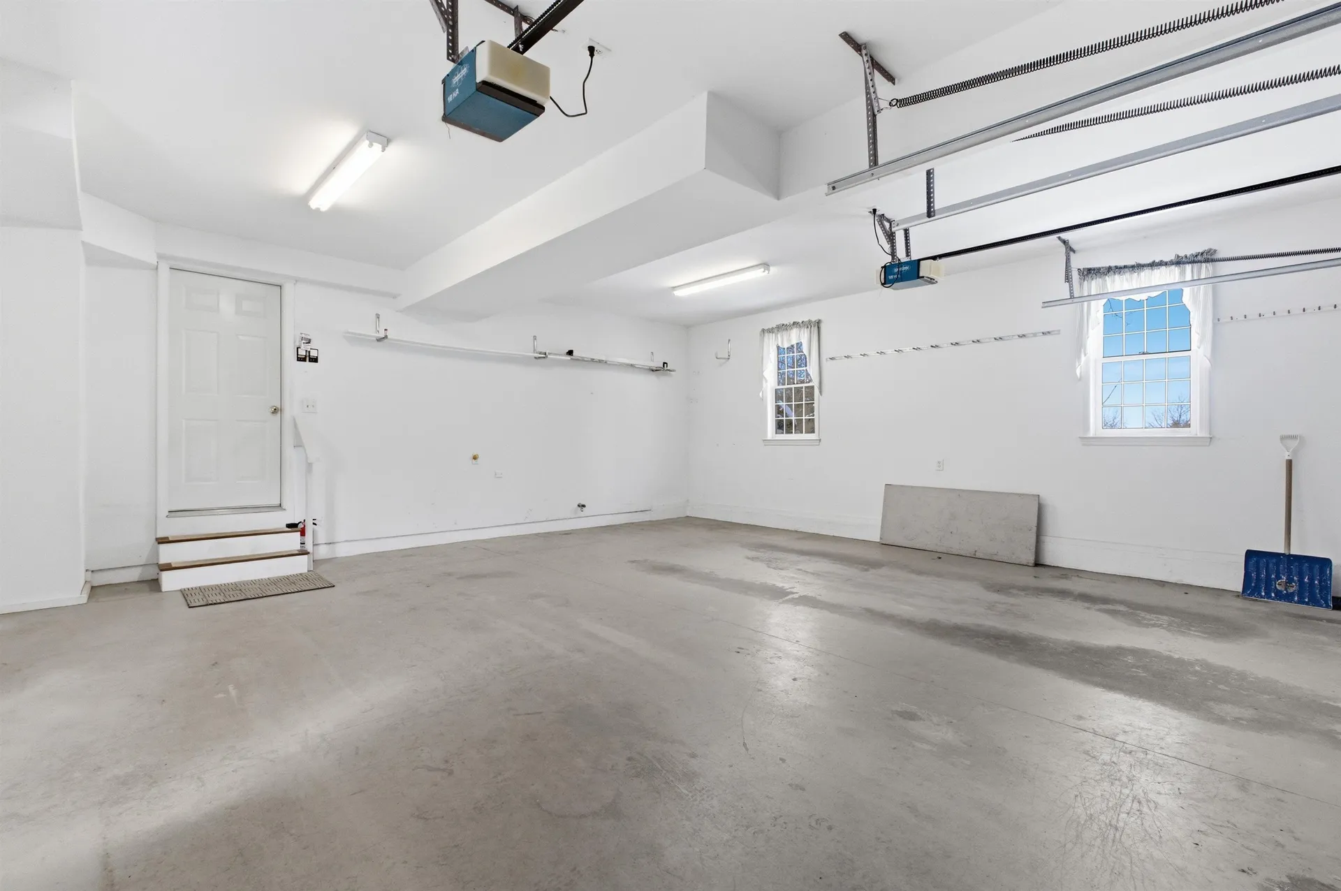 54 Wallingford Terrace Weare NH 03281