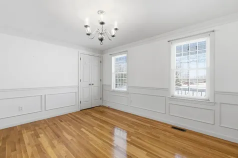 54 Wallingford Terrace Weare NH 03281