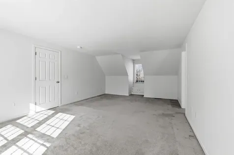 54 Wallingford Terrace Weare NH 03281