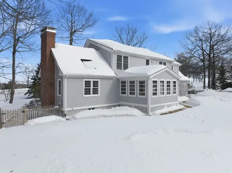 54 Wallingford Terrace Weare NH 03281