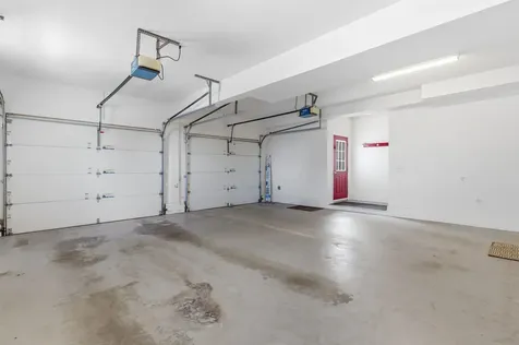 54 Wallingford Terrace Weare NH 03281