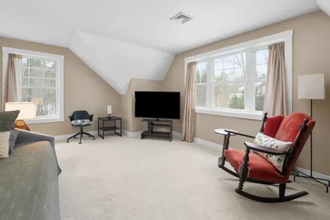 30 Drake Lane Kittery ME 03904