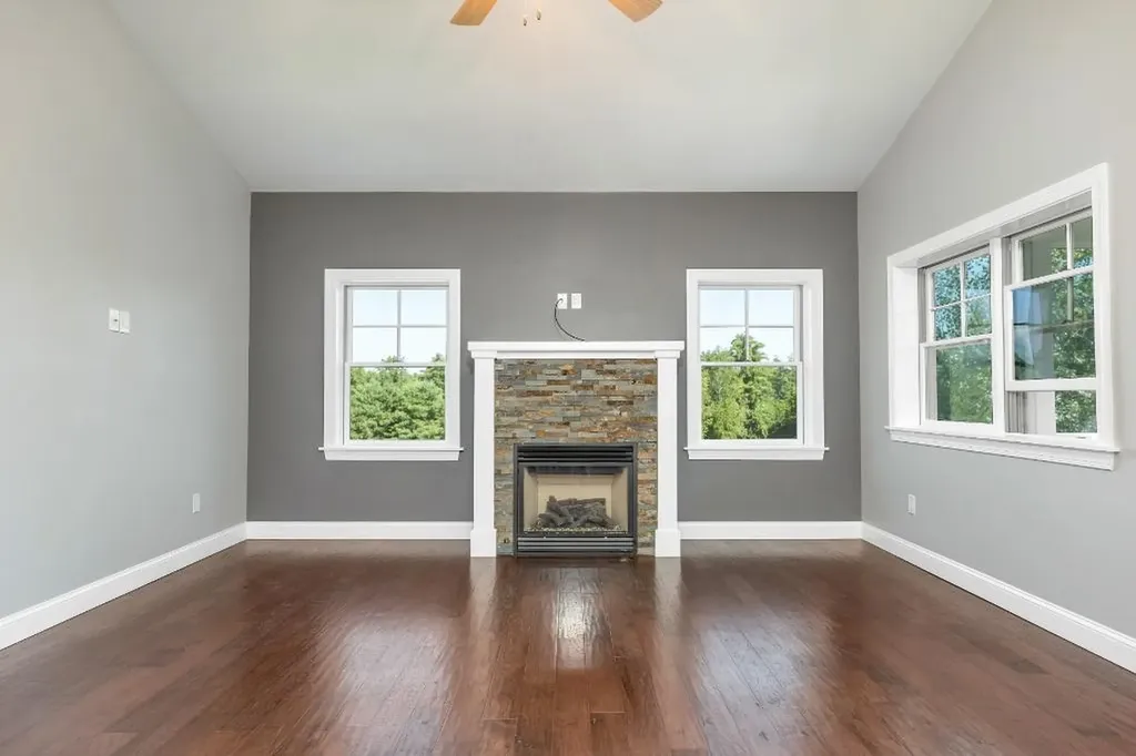 14 Stonehenge Circle Northfield NH 03220