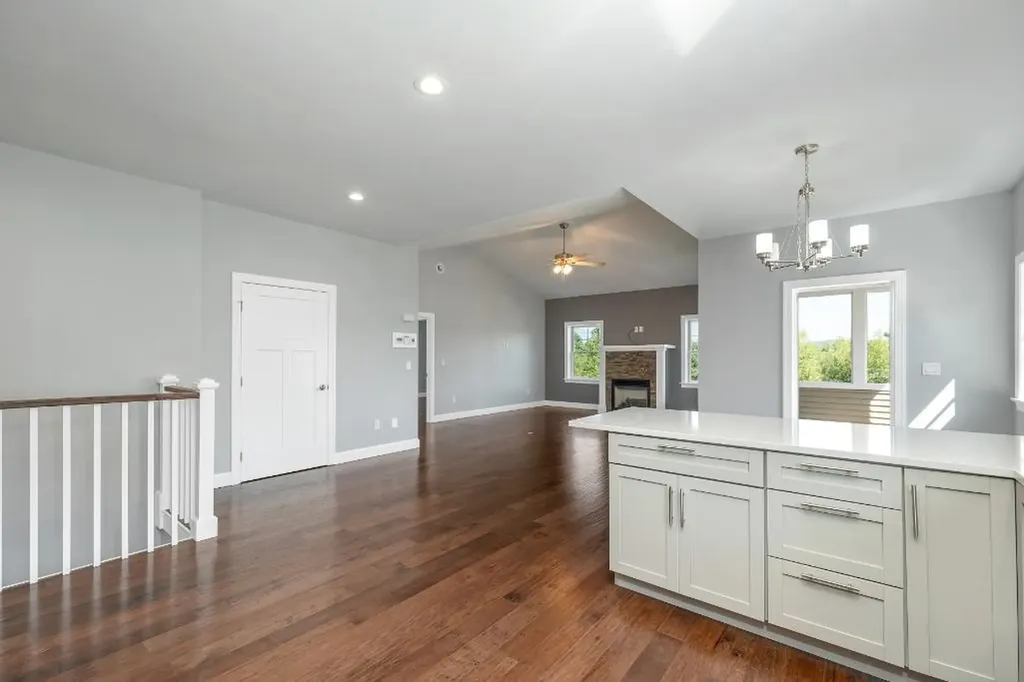 14 Stonehenge Circle Northfield NH 03220