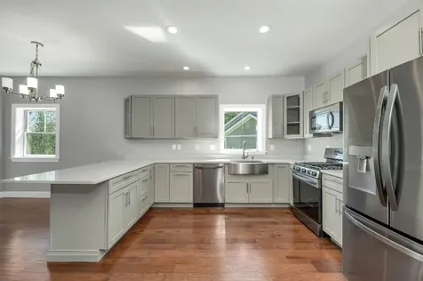 14 Stonehenge Circle Northfield NH 03220