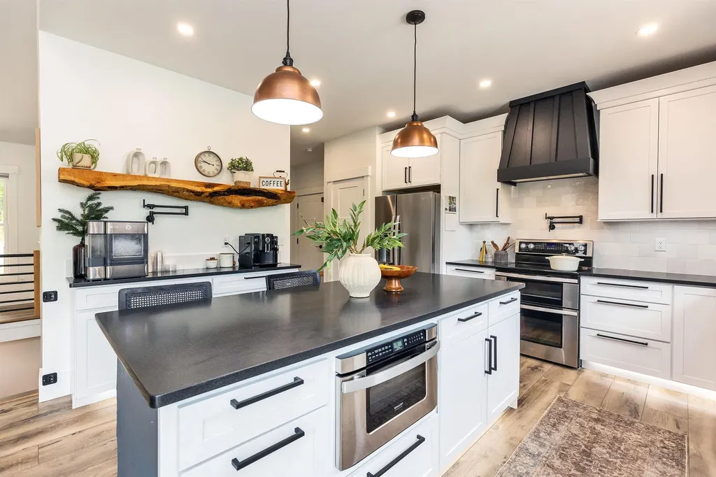 196 Lord Brook Road Rindge NH 03461