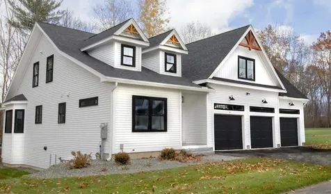 18 Little River Road Exeter NH 03833