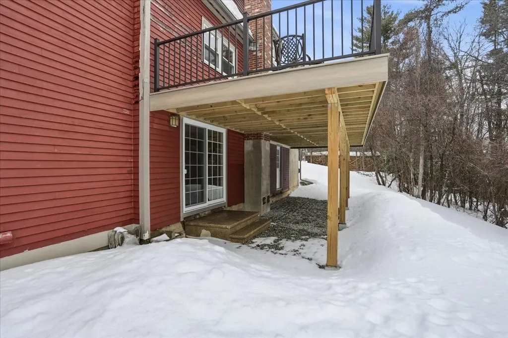 99 Brown Hill Road Bow NH 03304