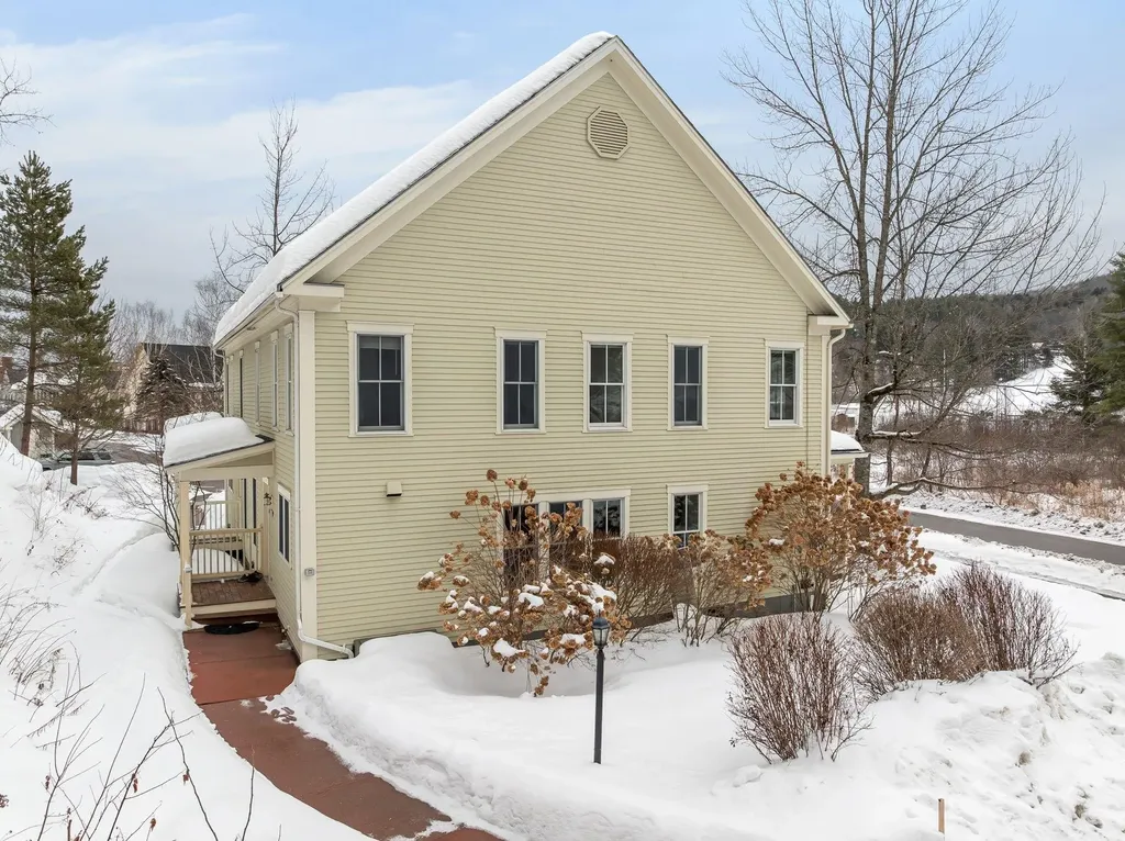 258 Depot Street Stowe VT 05672