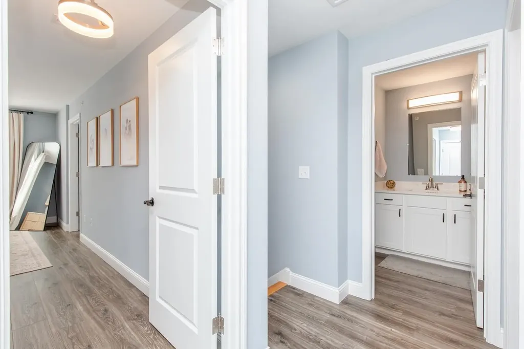 7 Dumaine Avenue Nashua NH 03063