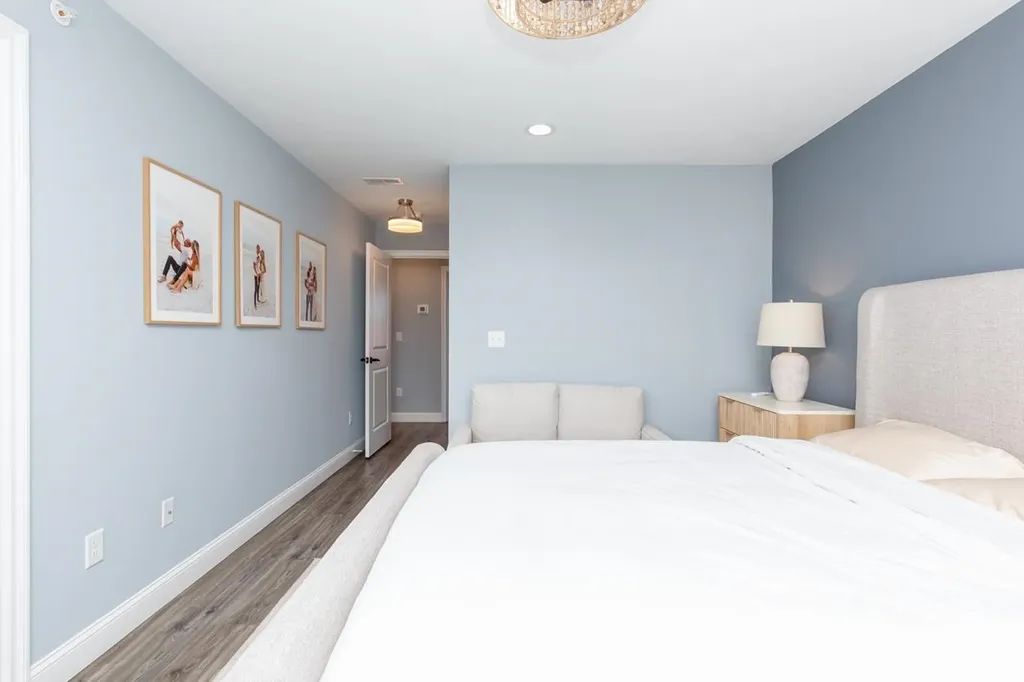 7 Dumaine Avenue Nashua NH 03063