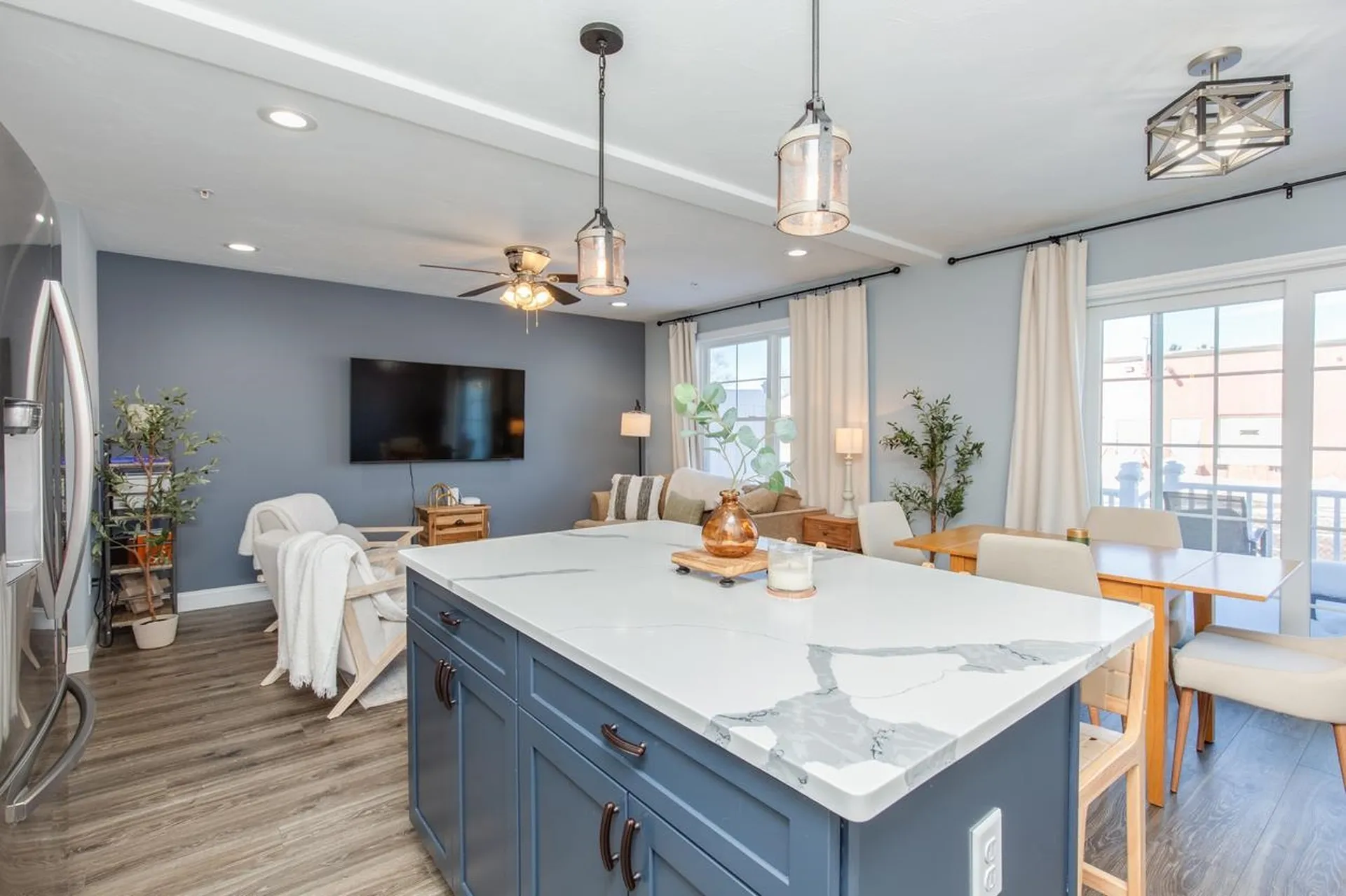 7 Dumaine Avenue Nashua NH 03063