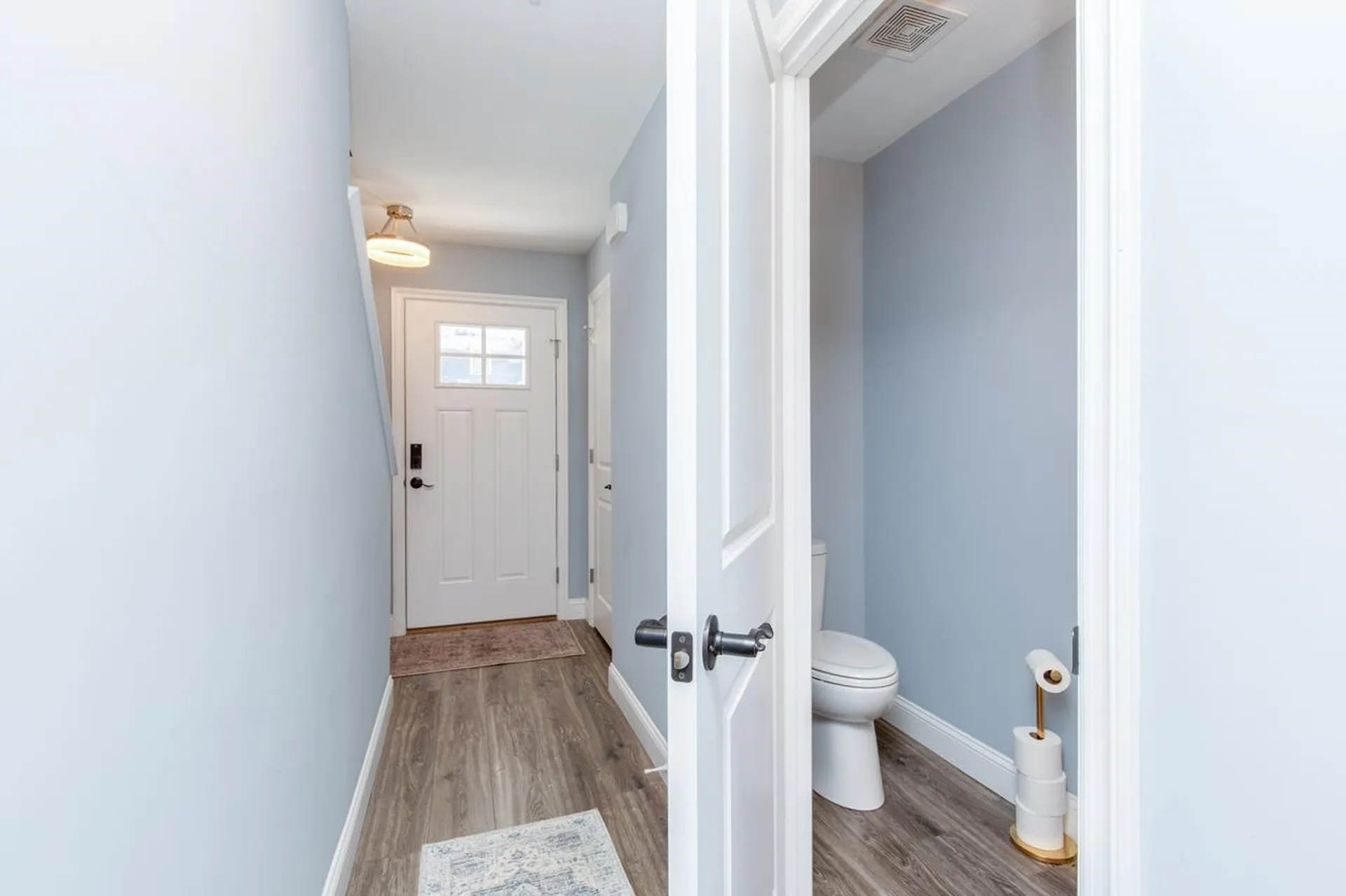 7 Dumaine Avenue Nashua NH 03063