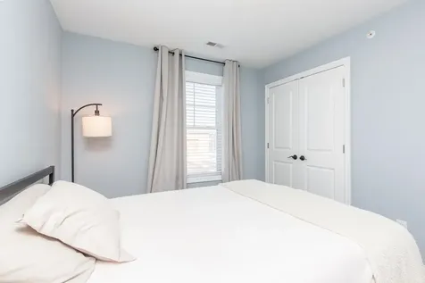 7 Dumaine Avenue Nashua NH 03063