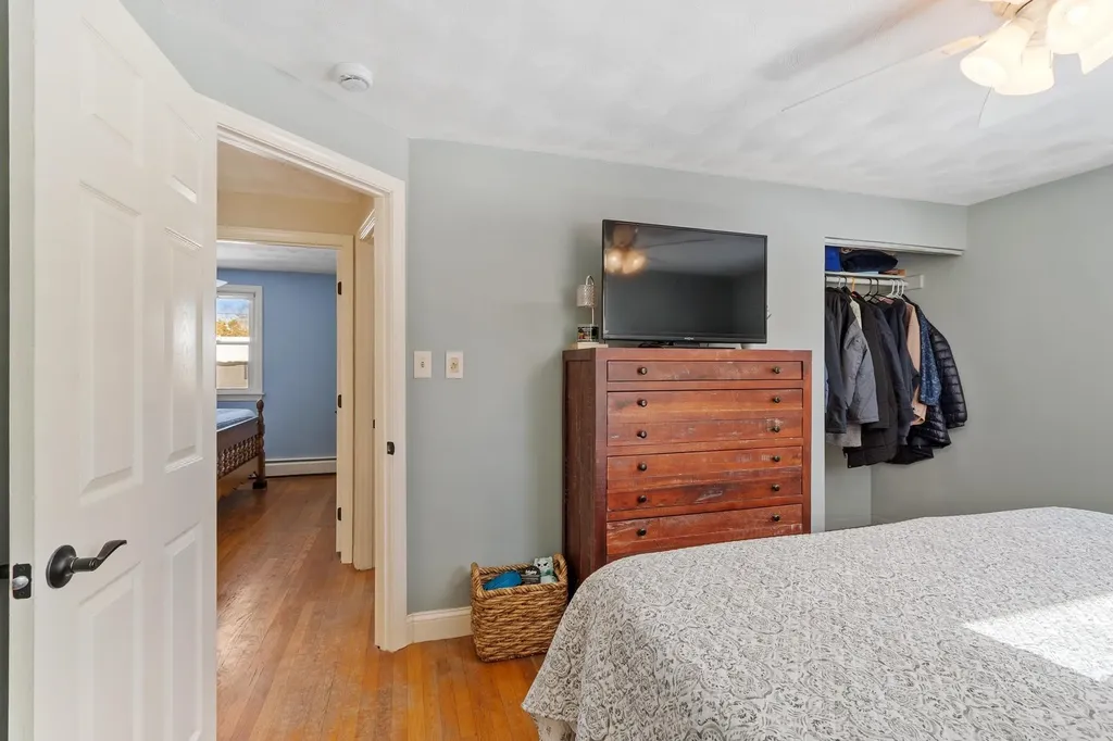 15 Briar Avenue Salem NH 03079