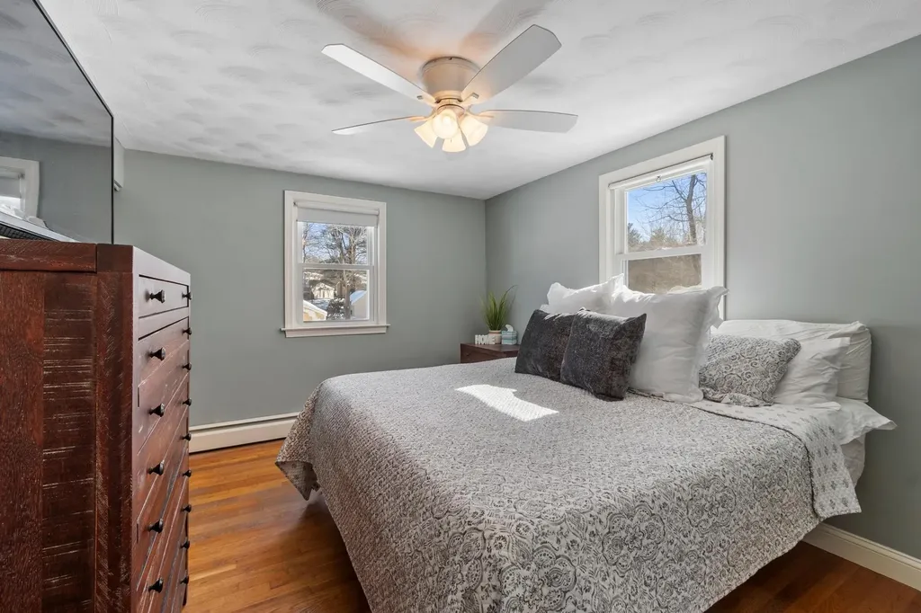 15 Briar Avenue Salem NH 03079