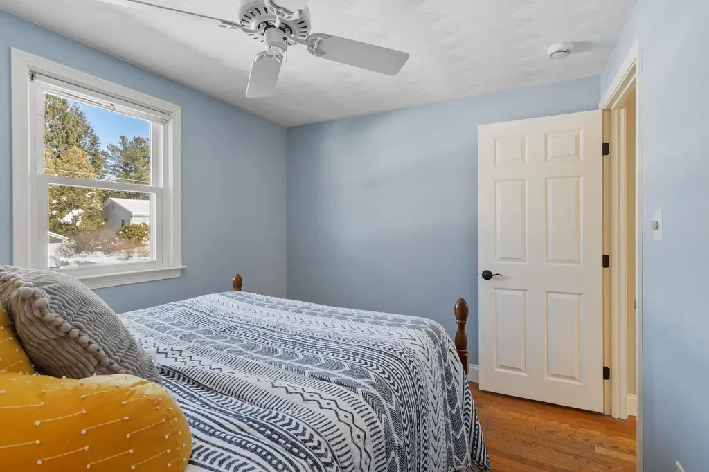 15 Briar Avenue Salem NH 03079