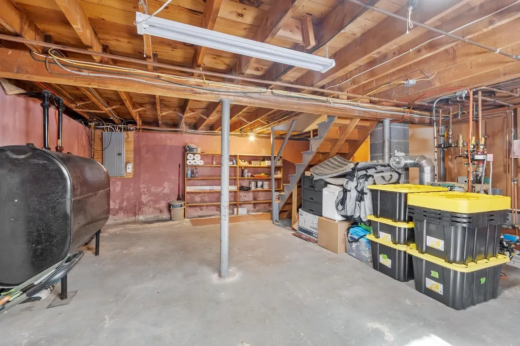 15 Briar Avenue Salem NH 03079