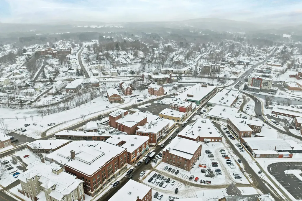 601 Main Street Laconia NH 03246