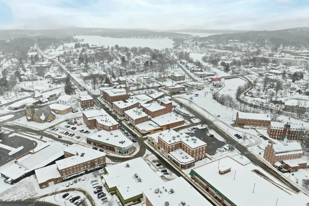 601 Main Street Laconia NH 03246