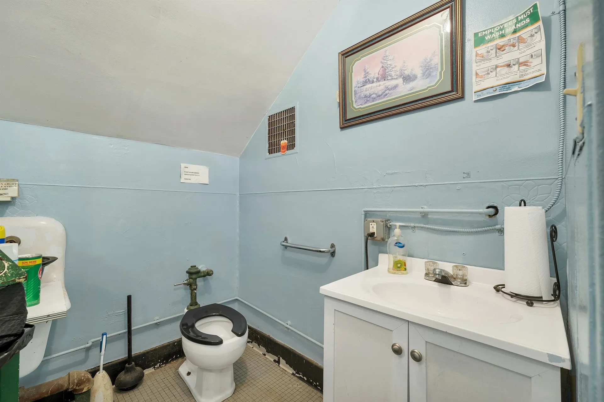 601 Main Street Laconia NH 03246