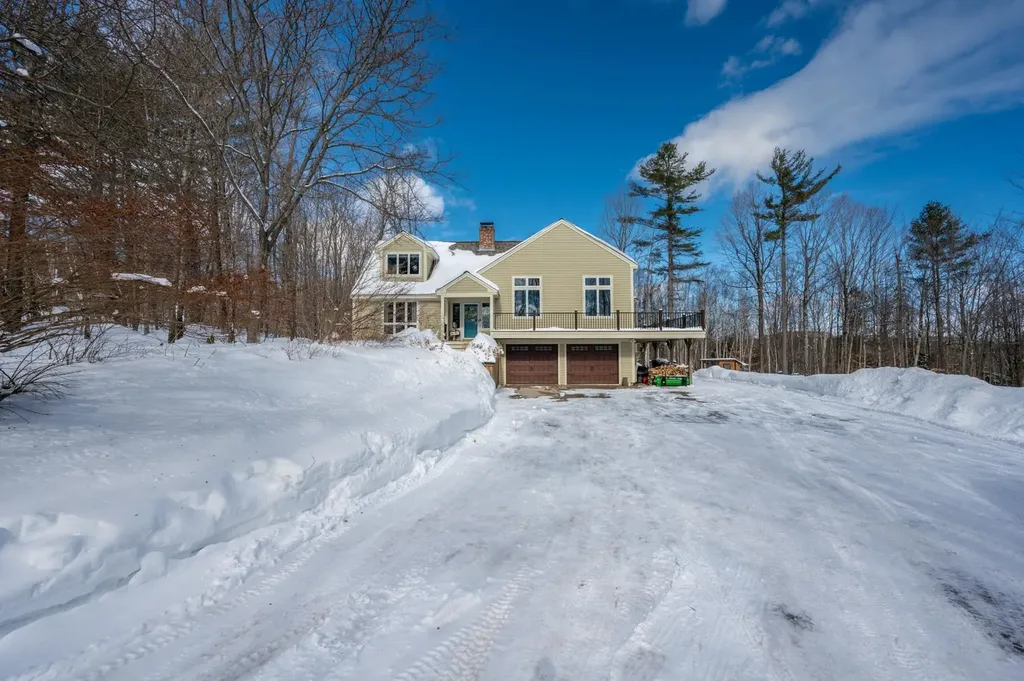 112 Apple Hill Road Sunapee NH 03782
