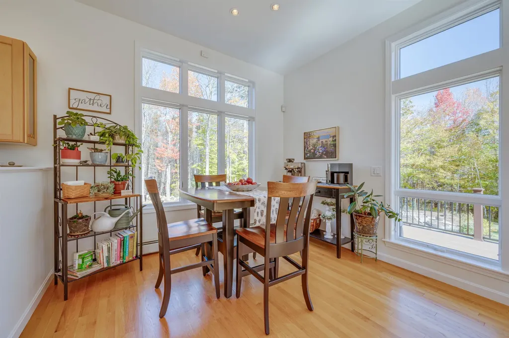 112 Apple Hill Road Sunapee NH 03782