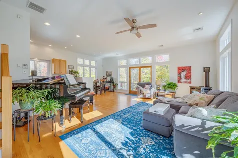 112 Apple Hill Road Sunapee NH 03782