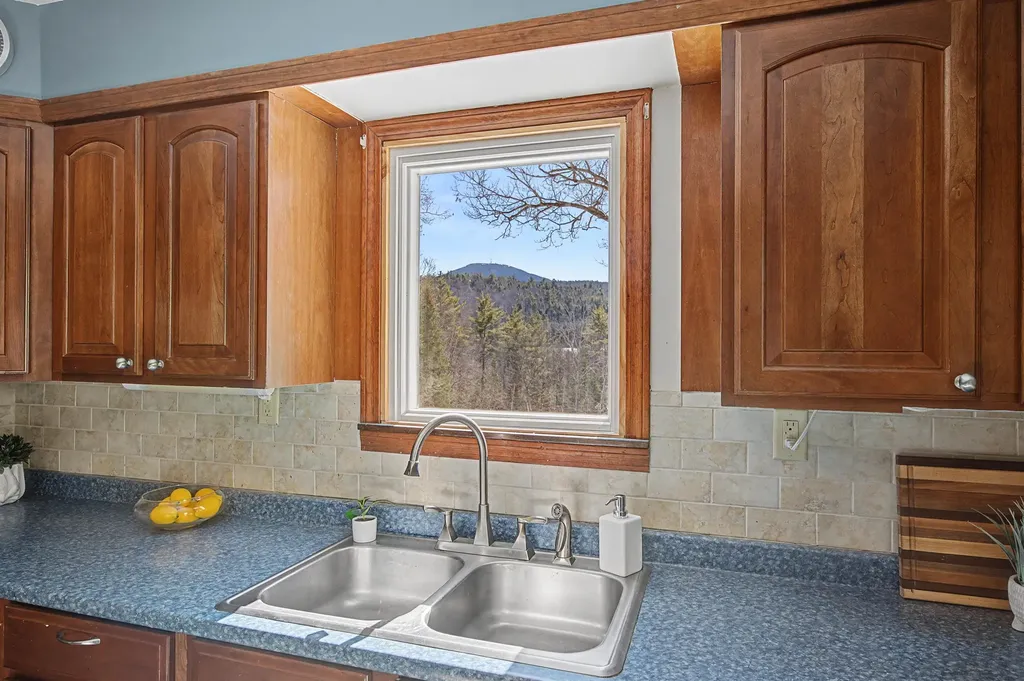 31 Elkins Hill Road Andover NH 03216