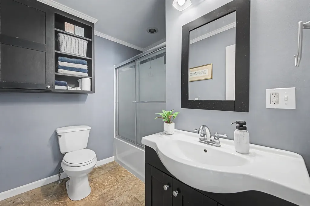 31 Elkins Hill Road Andover NH 03216