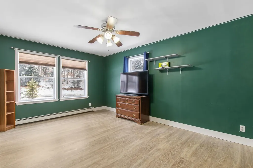 752 Houghton Bridge Road St. Johnsbury VT 05819