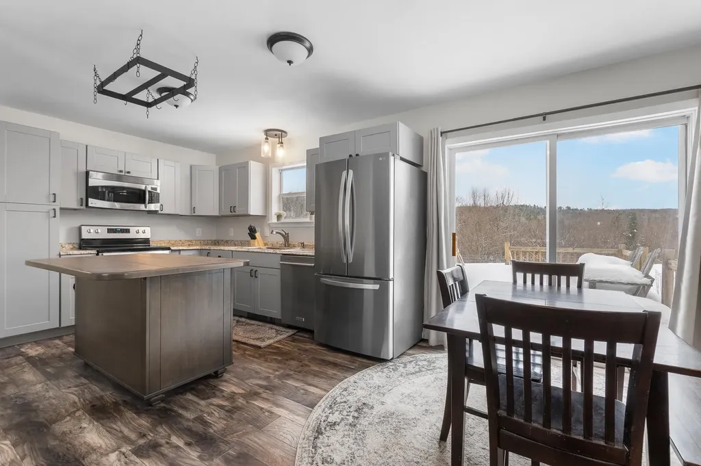 752 Houghton Bridge Road St. Johnsbury VT 05819