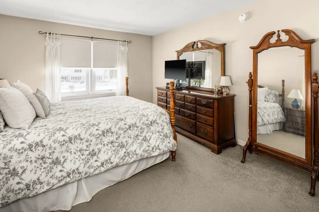 4 Linden Lane Essex VT 05452